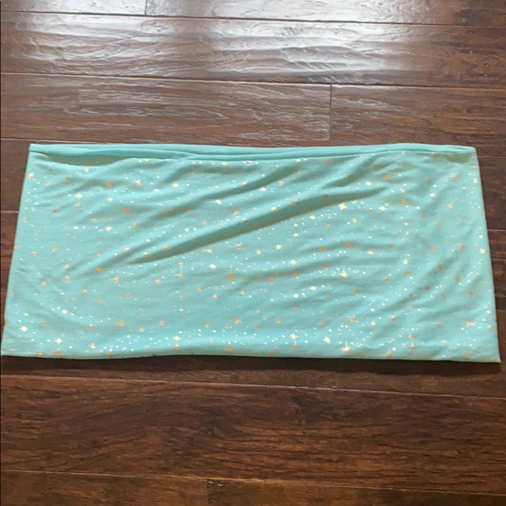 The Accessory Collective Gold Star Infinity Scarf - Picture 5 of 8